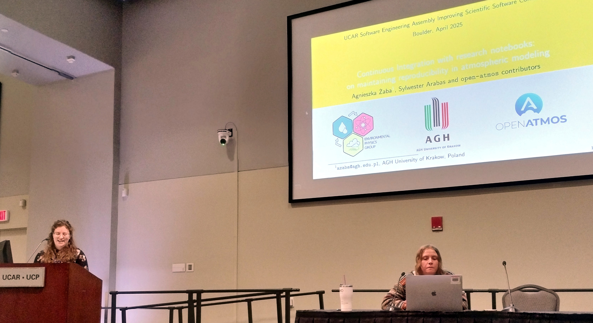 Agnieszka presenting on SEA